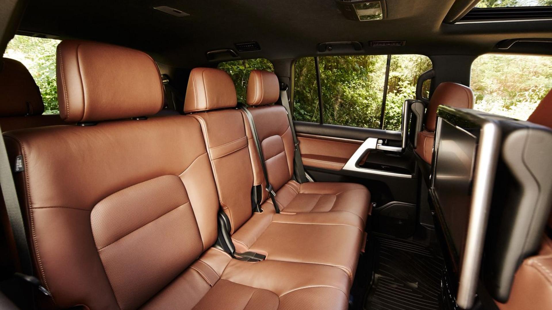 TOYOTA LANDCRUISER 2019